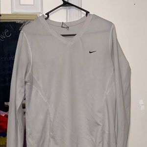 Nike dry fit long sleeve shirt